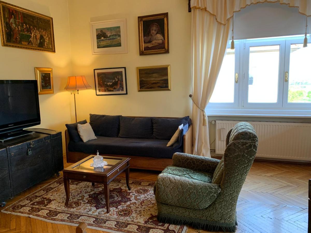 The Marchburg Apartment Maribor Bagian luar foto