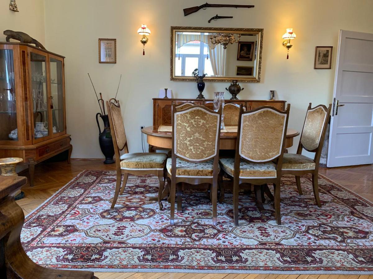 The Marchburg Apartment Maribor Bagian luar foto