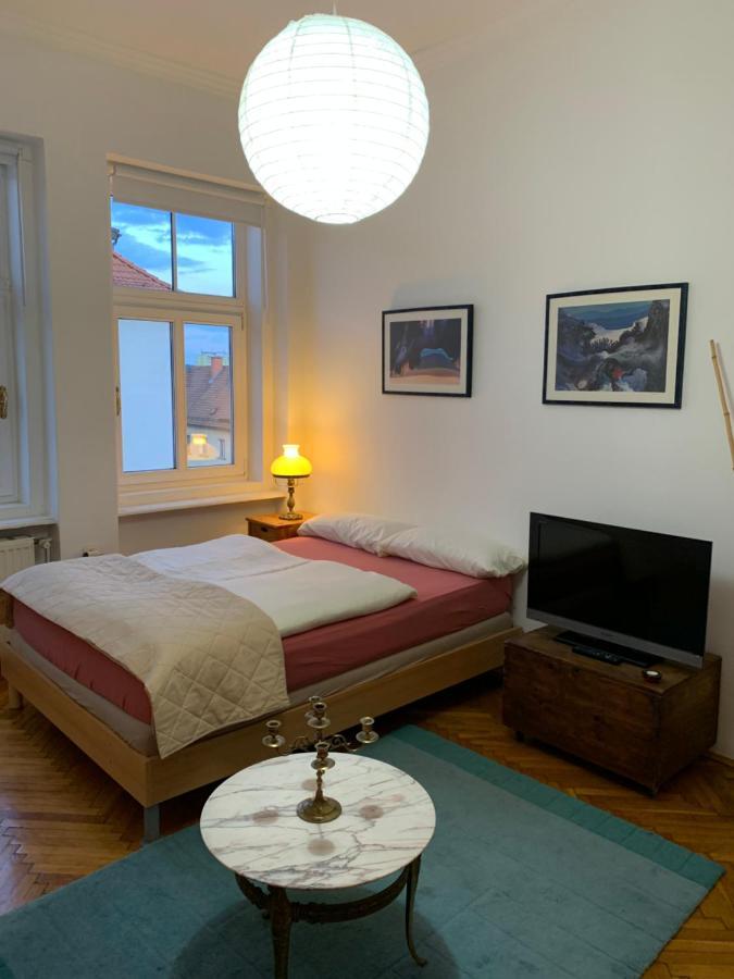 The Marchburg Apartment Maribor Bagian luar foto